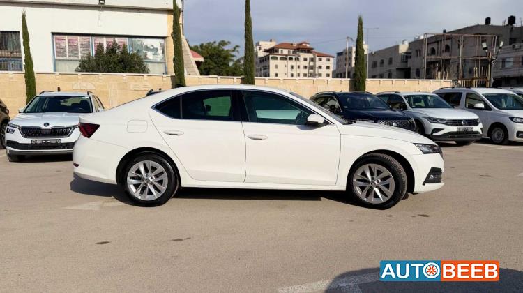 Skoda Octavia 2023