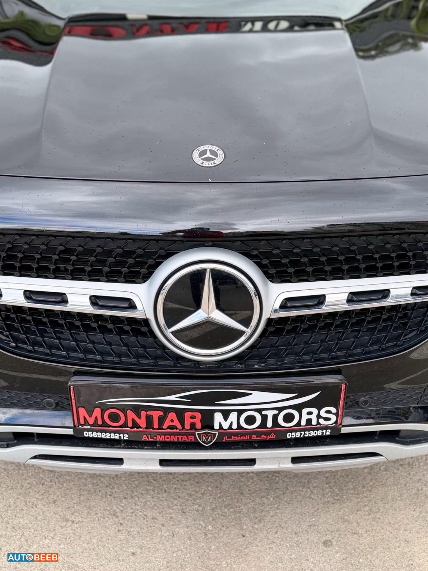 Mercedes Benz GLA250 2023