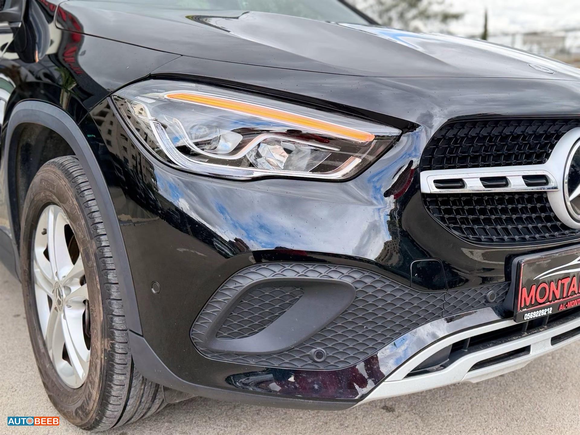 Mercedes Benz GLA250 2023