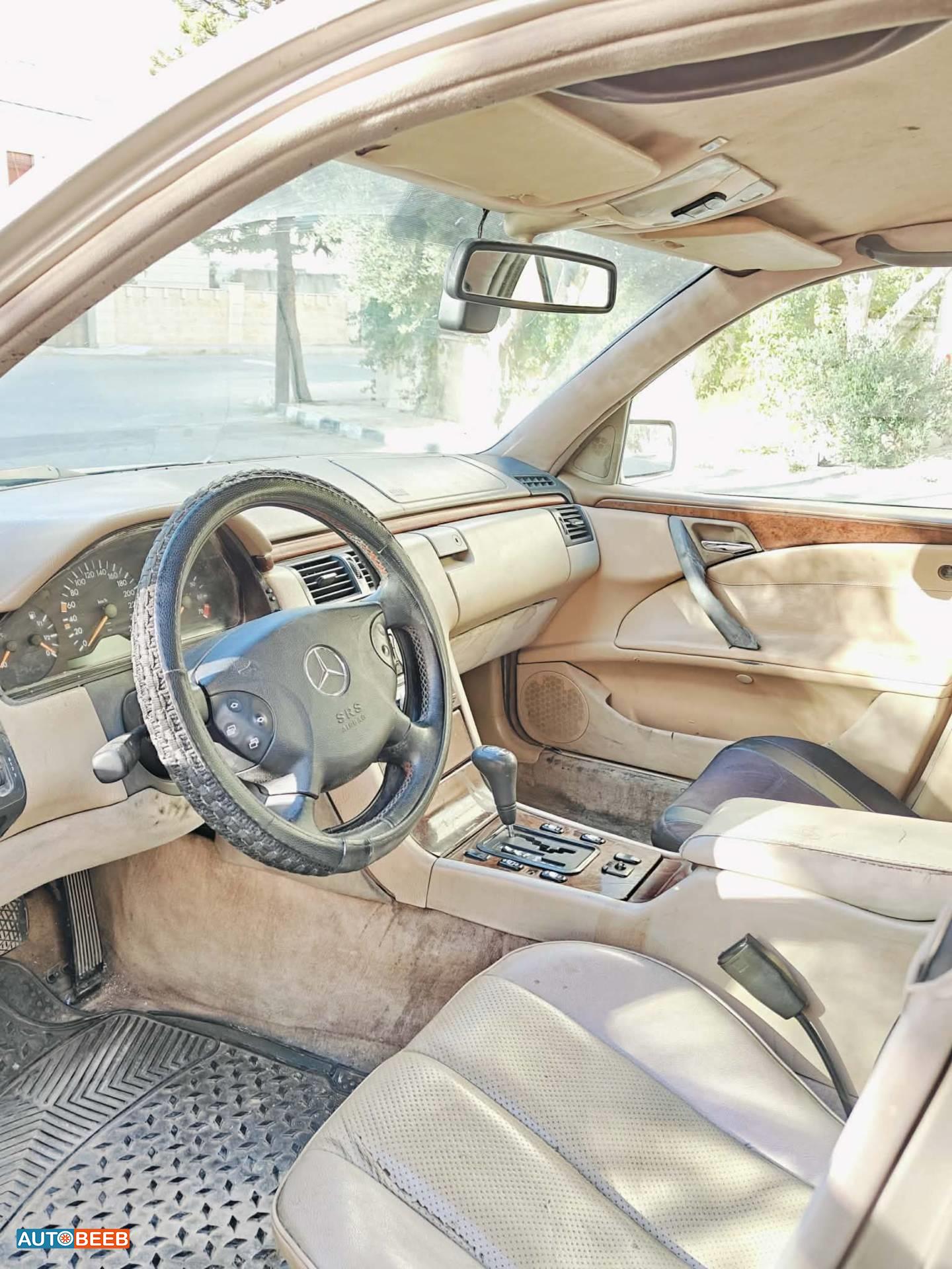 Mercedes Benz E200 1998