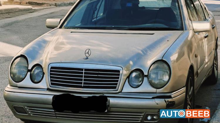 Mercedes Benz E200 1998