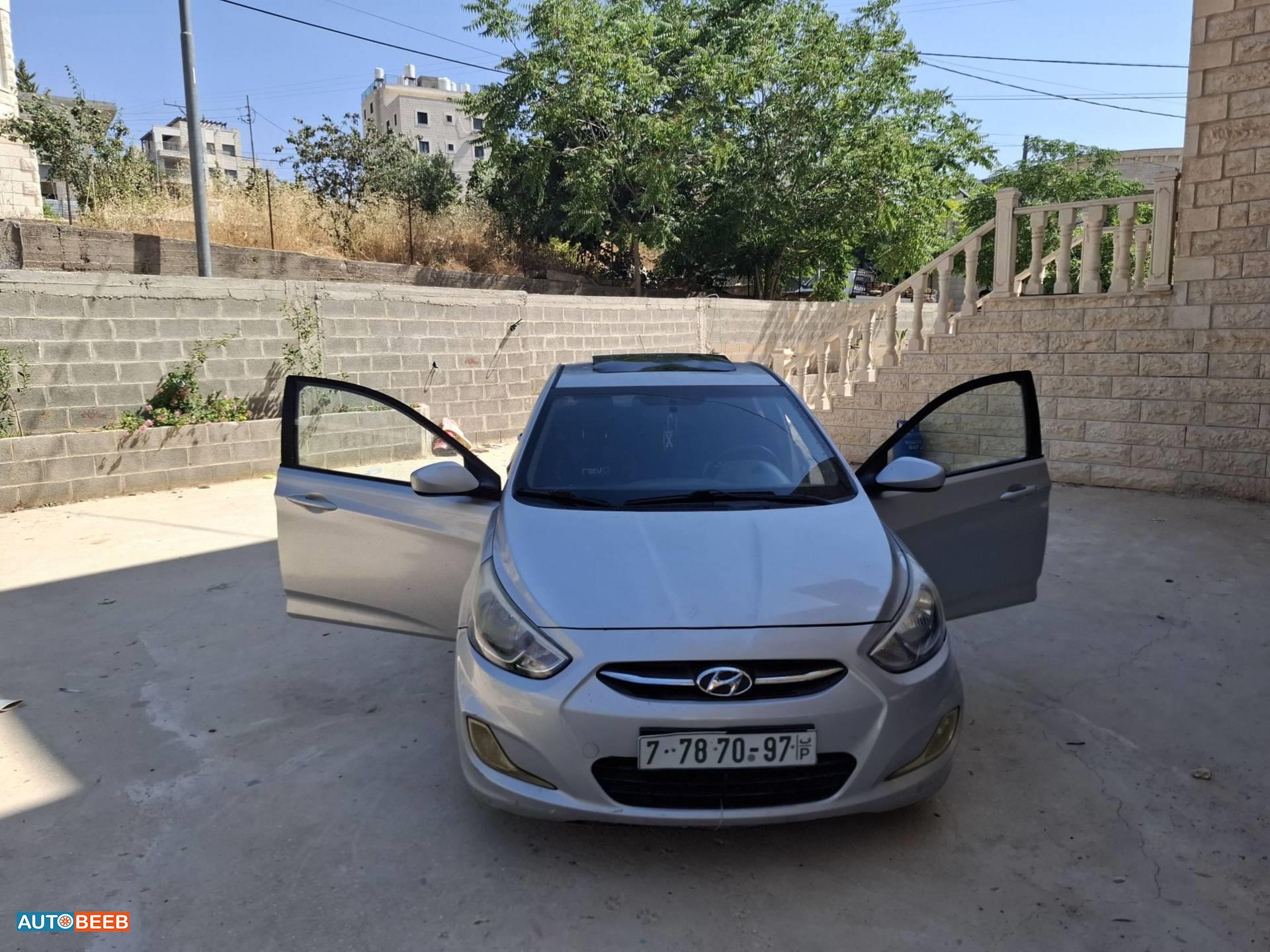 Hyundai Accent 2015