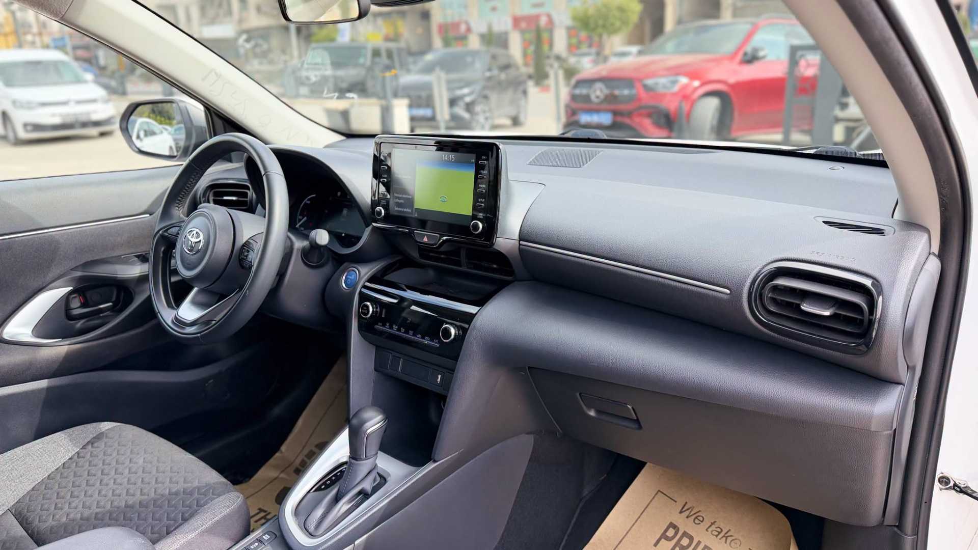 Toyota Yaris 2023