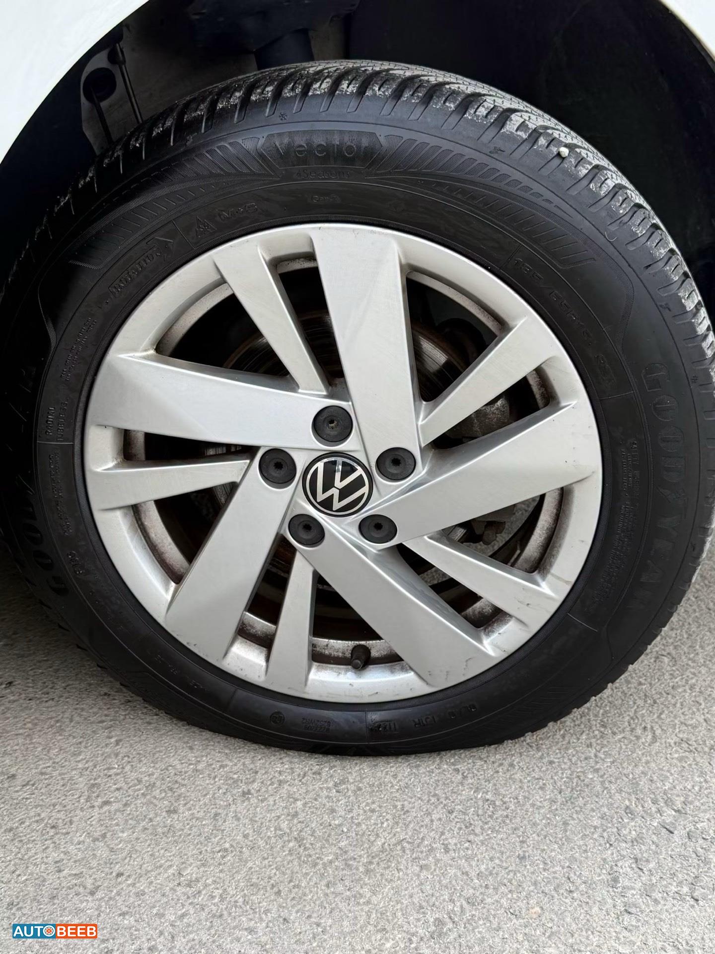 Volkswagen Polo 2025
