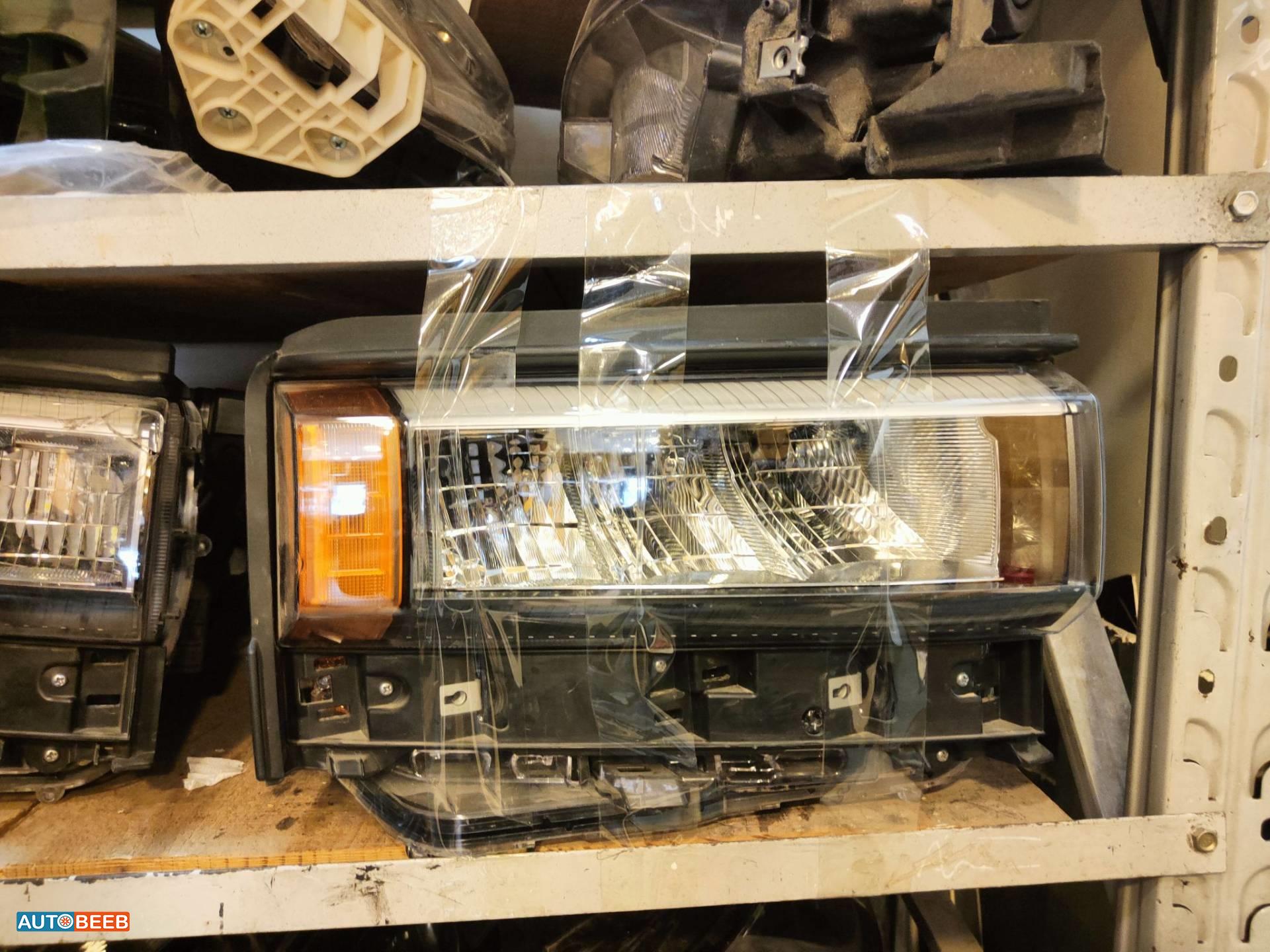 Lights Front light Toyota Prado