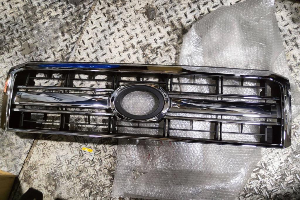 Body  Grilles Toyota Pickup