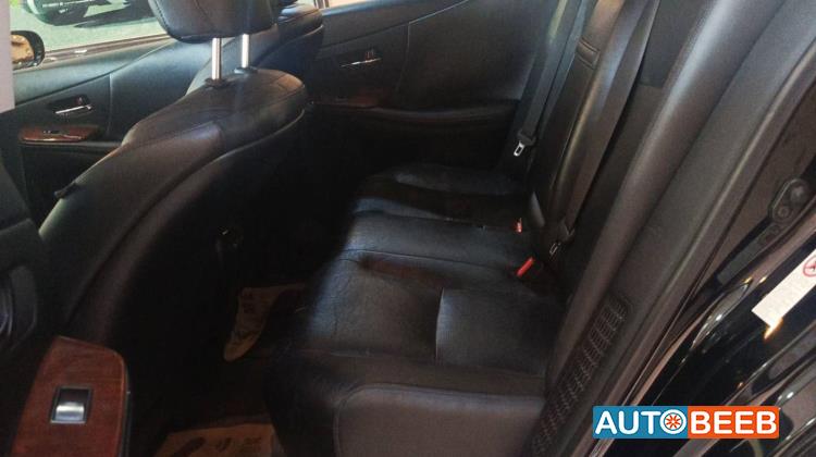 لكزس HS250h 2010