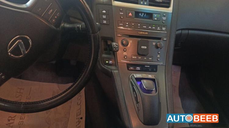 لكزس HS250h 2010