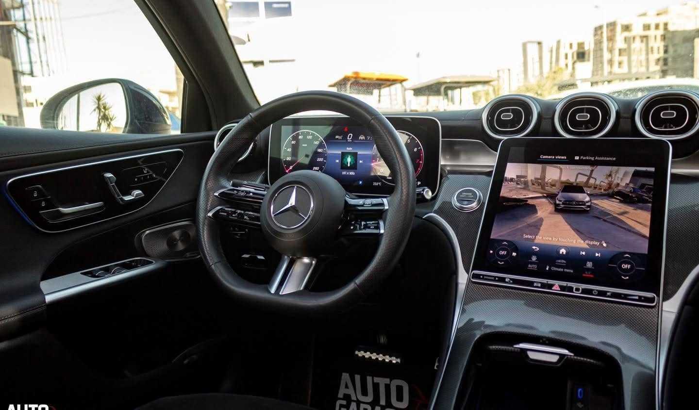 Mercedes Benz GLC200 2024
