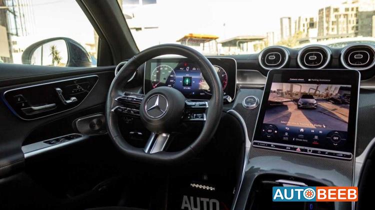 Mercedes Benz GLC200 2024