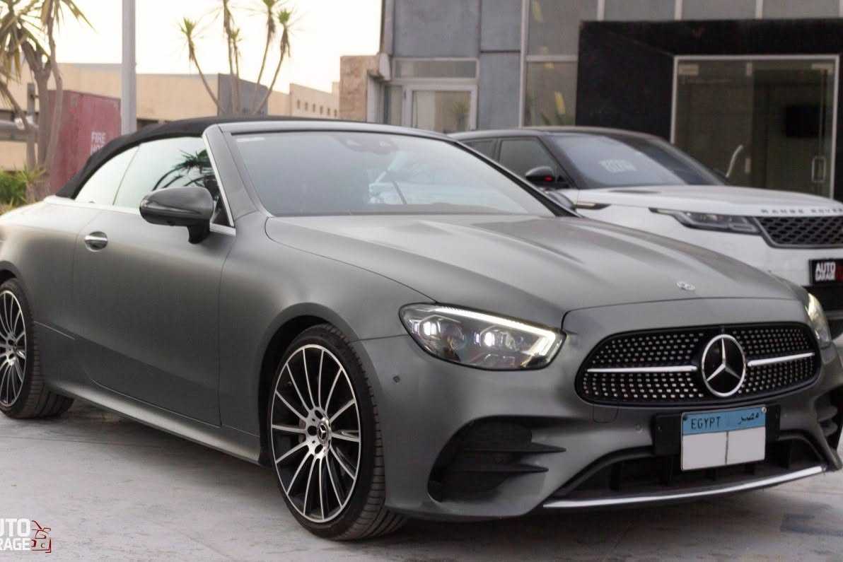 مرسيدس بنز E300 2021