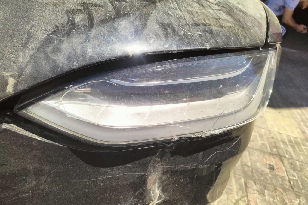 Lights Front light Tesla X