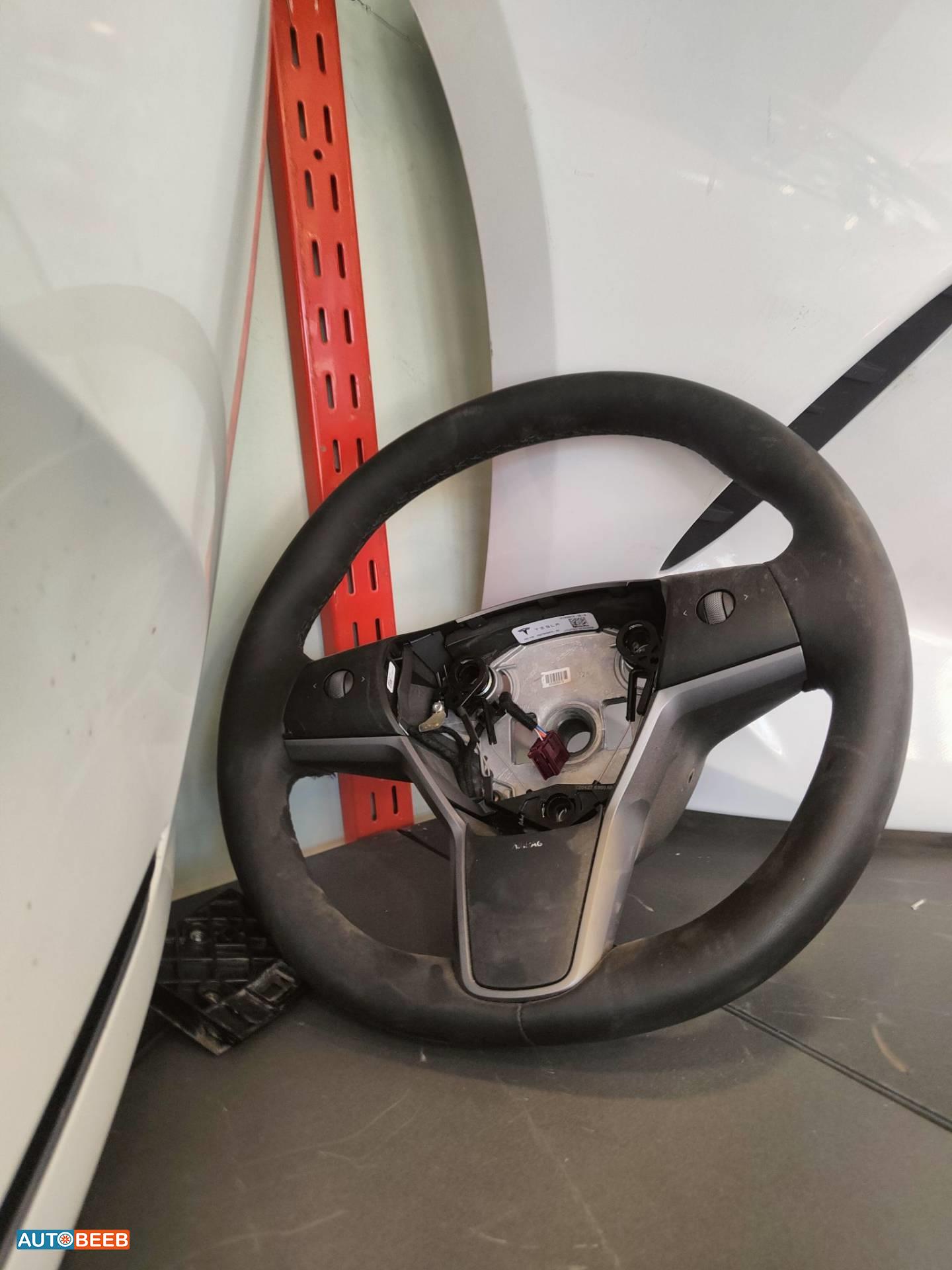 Cabin  Steering Wheel Tesla 3