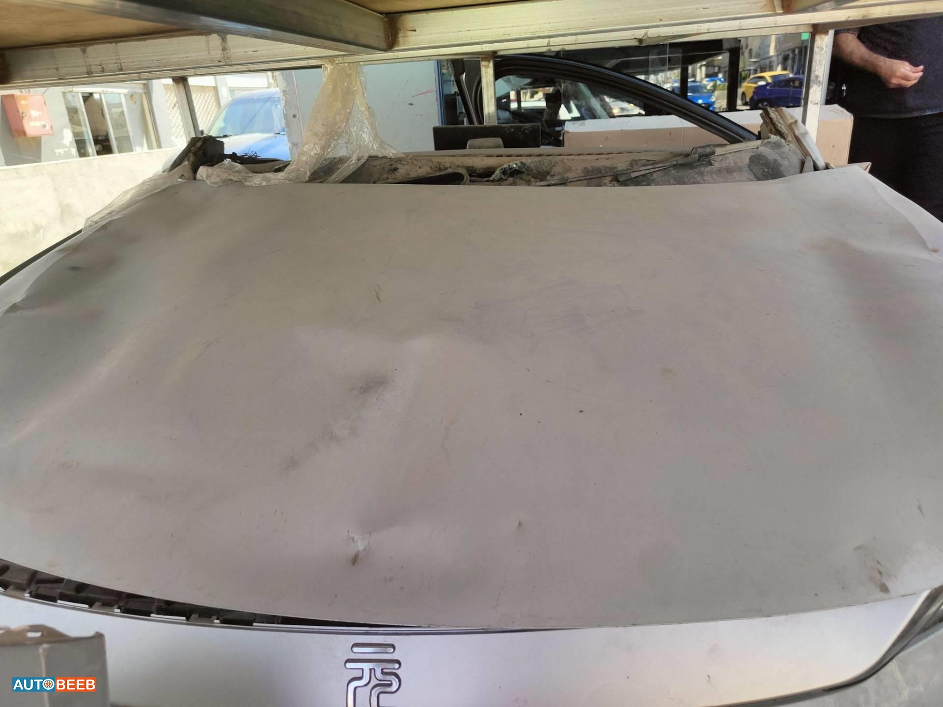 Body  Hood BYD Yuan