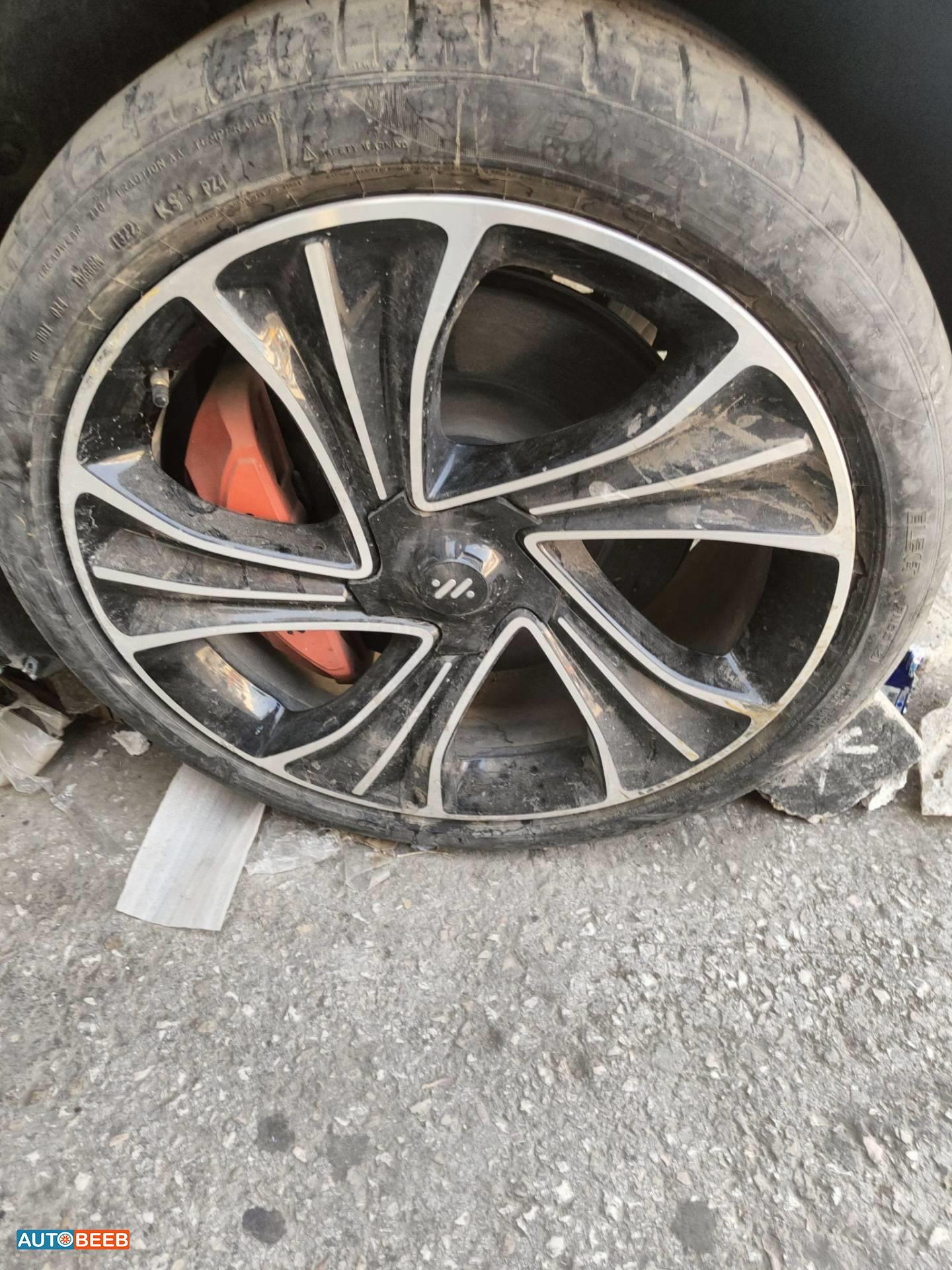 Wheel and Rims Rims IM L7