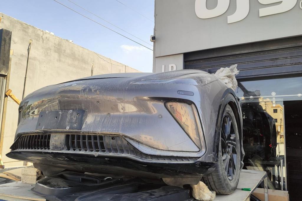 Body  Front clip IM LS7