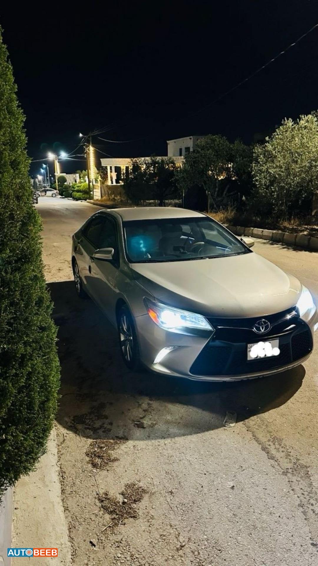 Toyota Camry 2016