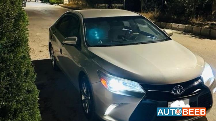 Toyota Camry 2016