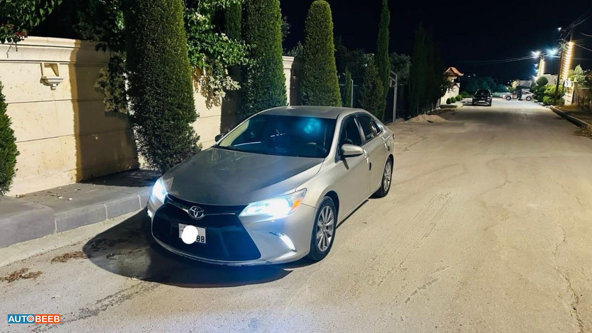 Toyota Camry 2016