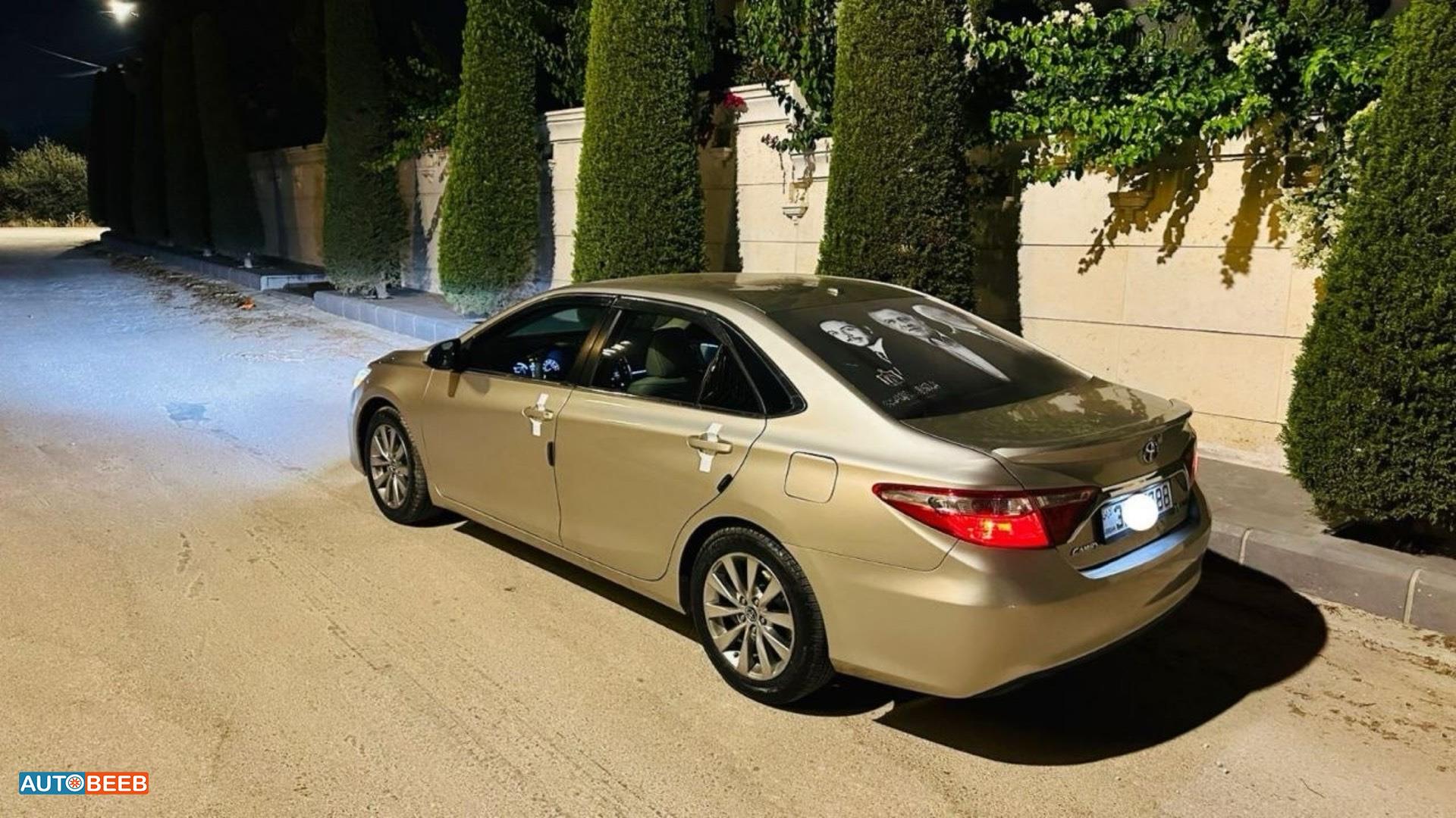 Toyota Camry 2016