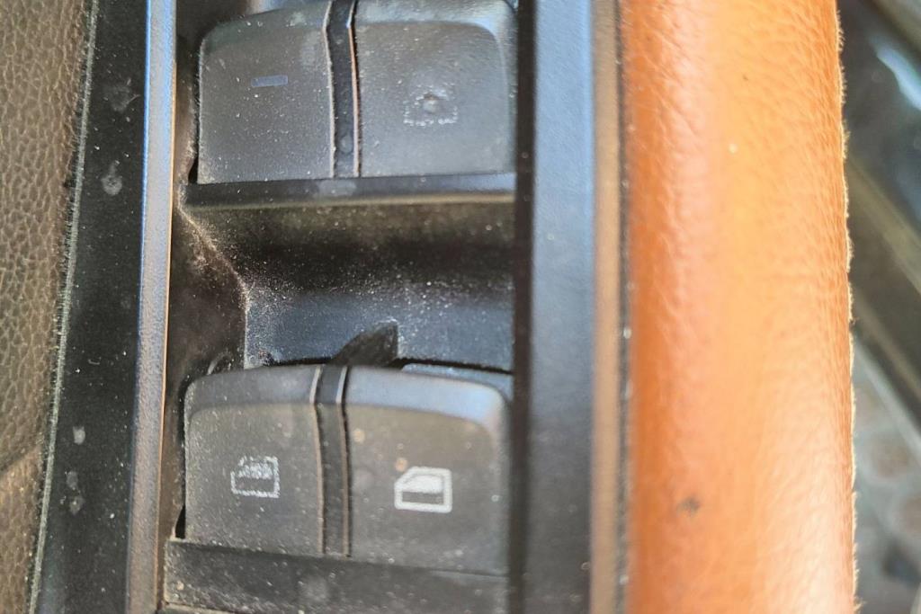 Cabin  Control buttons MG MG5