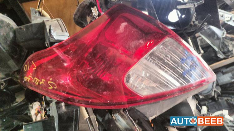Lights Rear light Nissan Sunny
