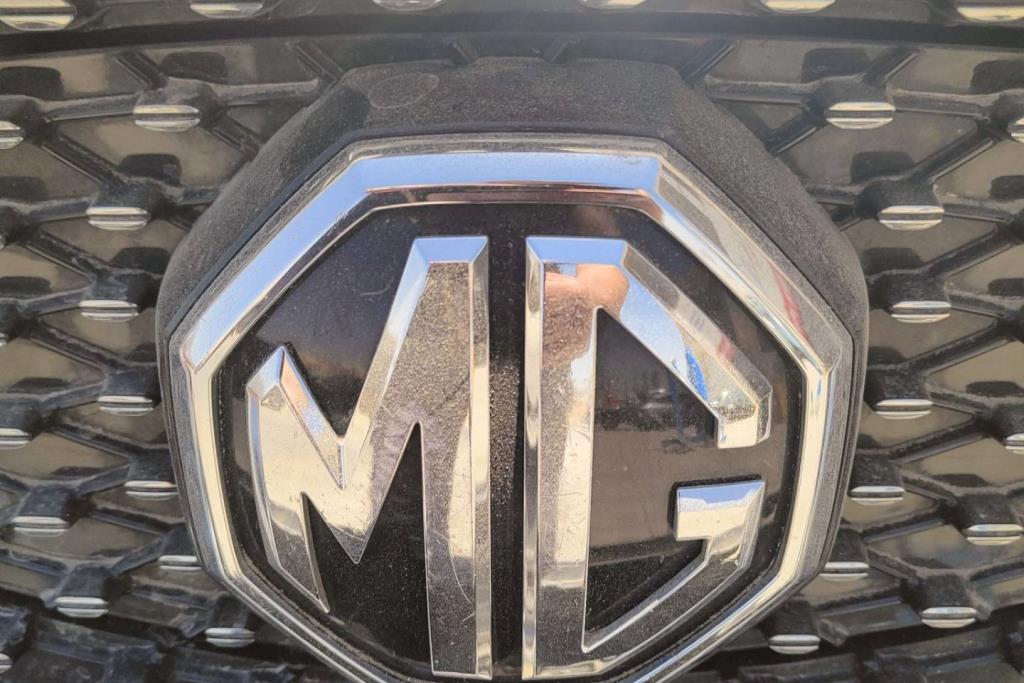 Body  Emblems MG ZS