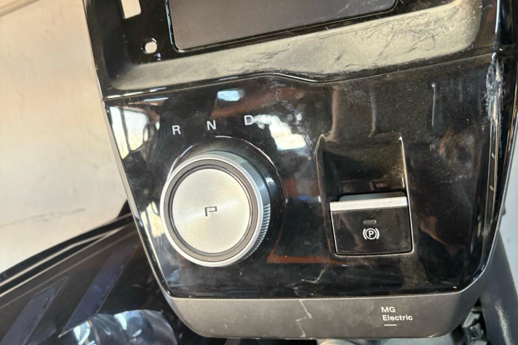 Cabin  Control buttons MG MG4 EV