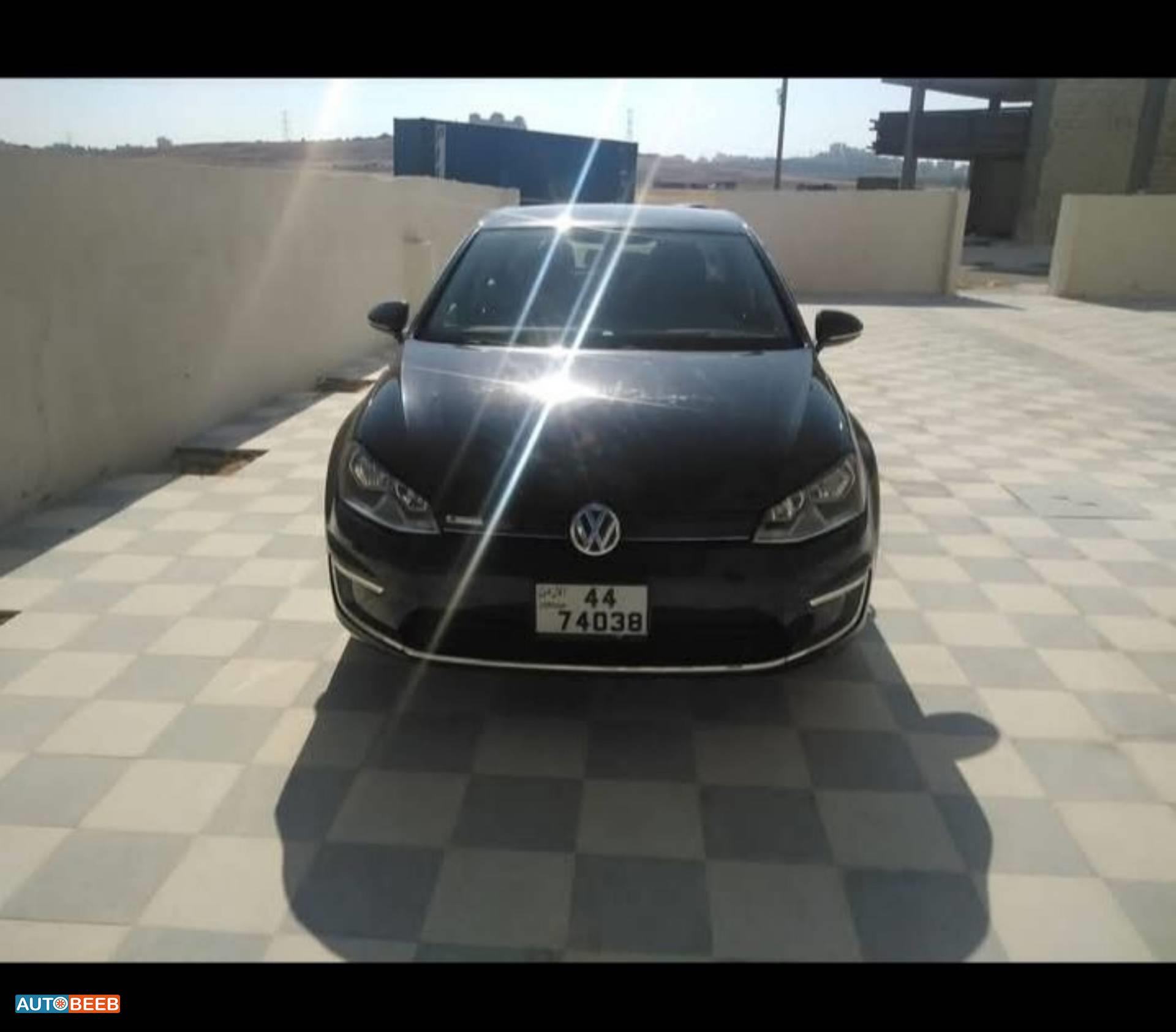 Volkswagen E-Golf 2016