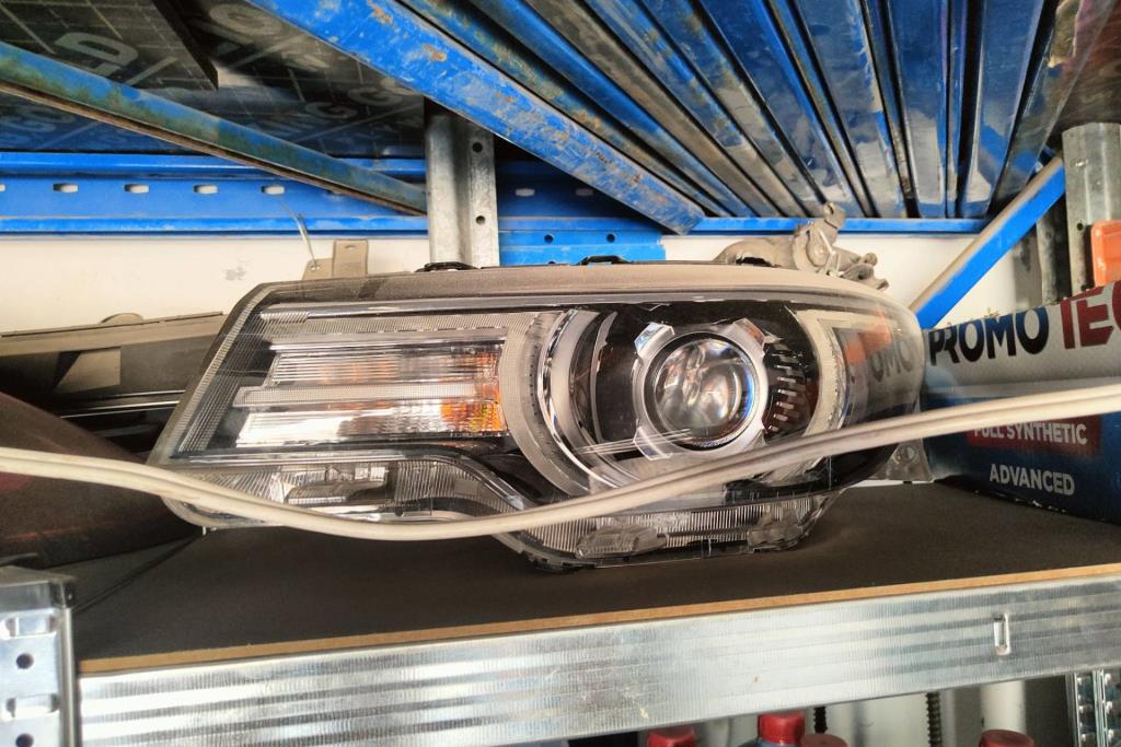 Lights Front light MG ZS