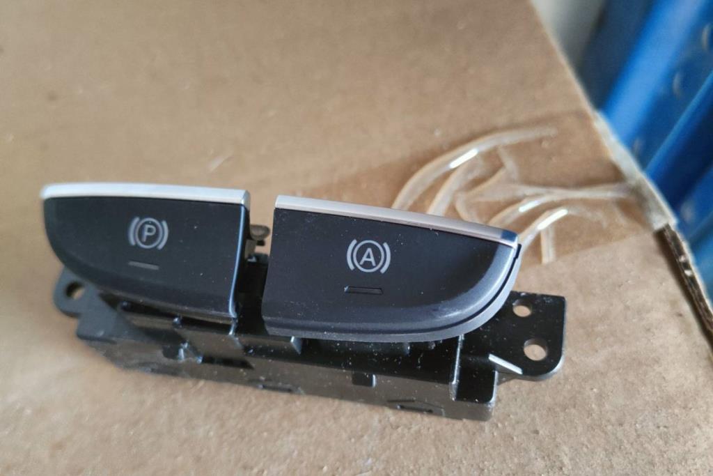 Cabin  Control buttons MG ZS