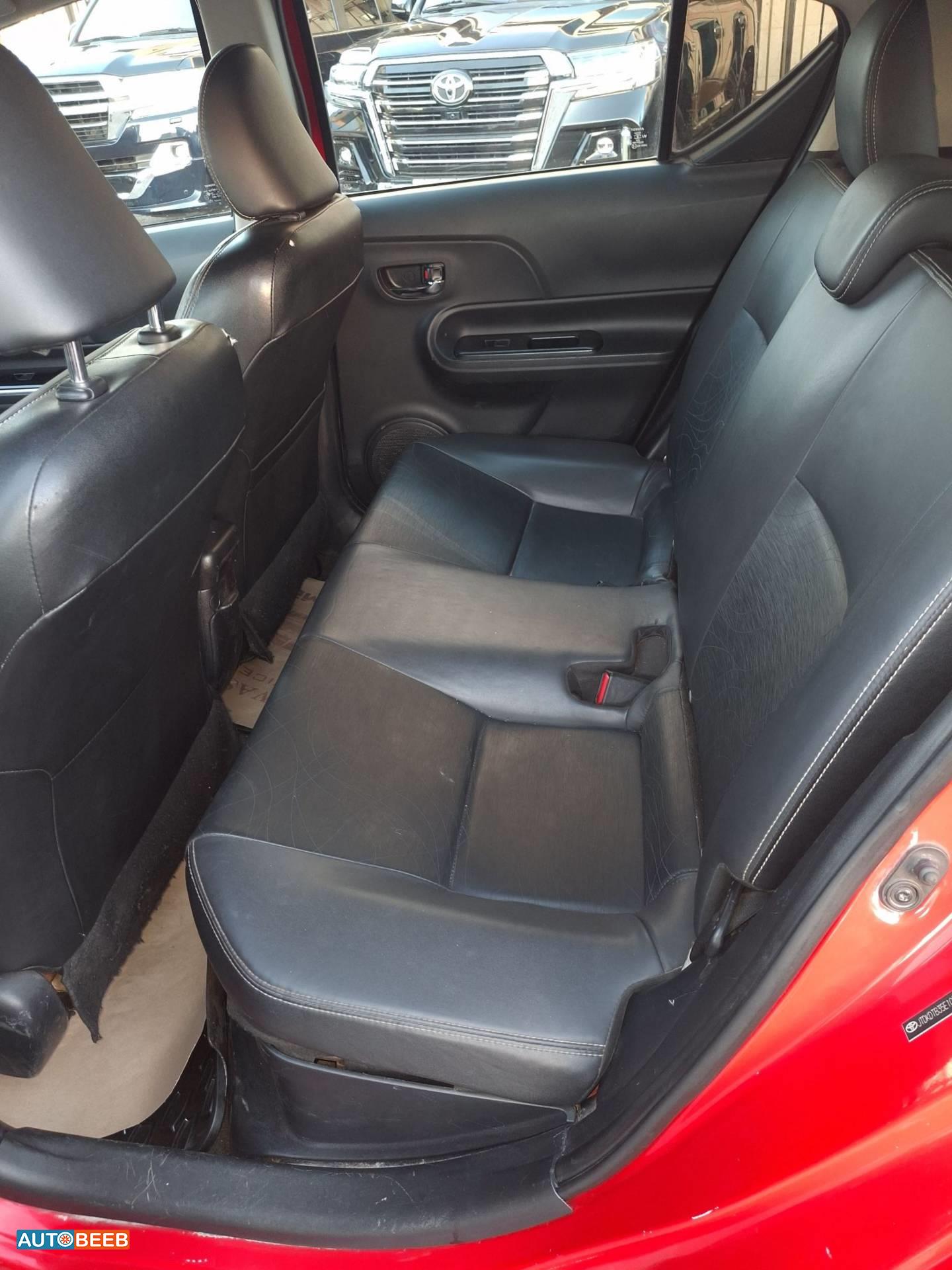 Toyota Prius 2014