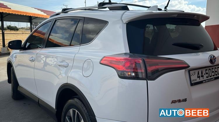Toyota RAV4 2016
