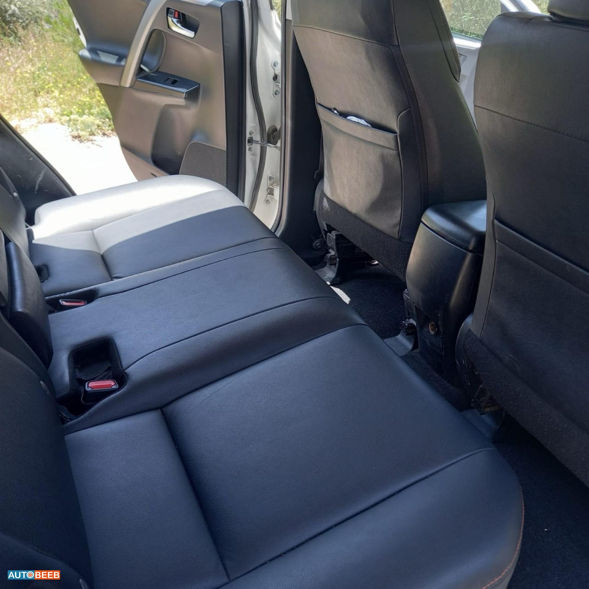 Toyota RAV4 2016