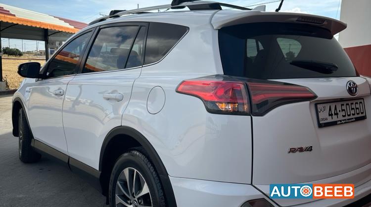 Toyota RAV4 2016