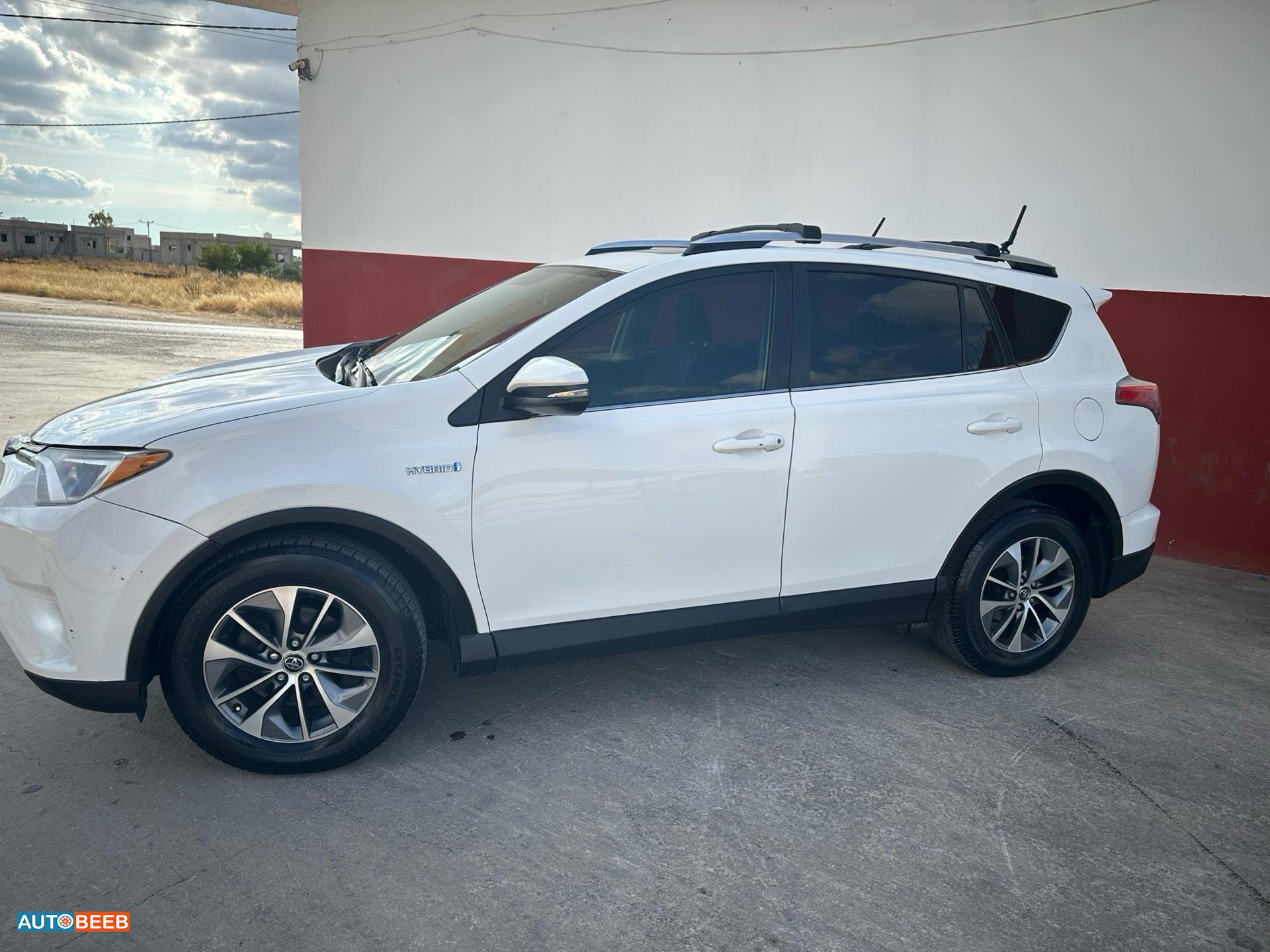 Toyota RAV4 2016