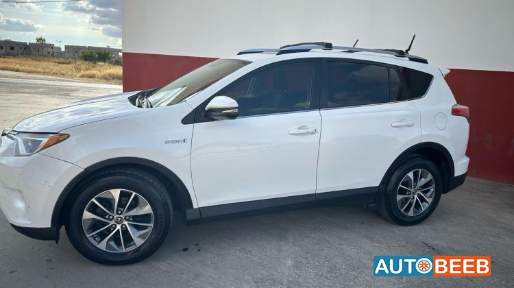 Toyota RAV4 2016