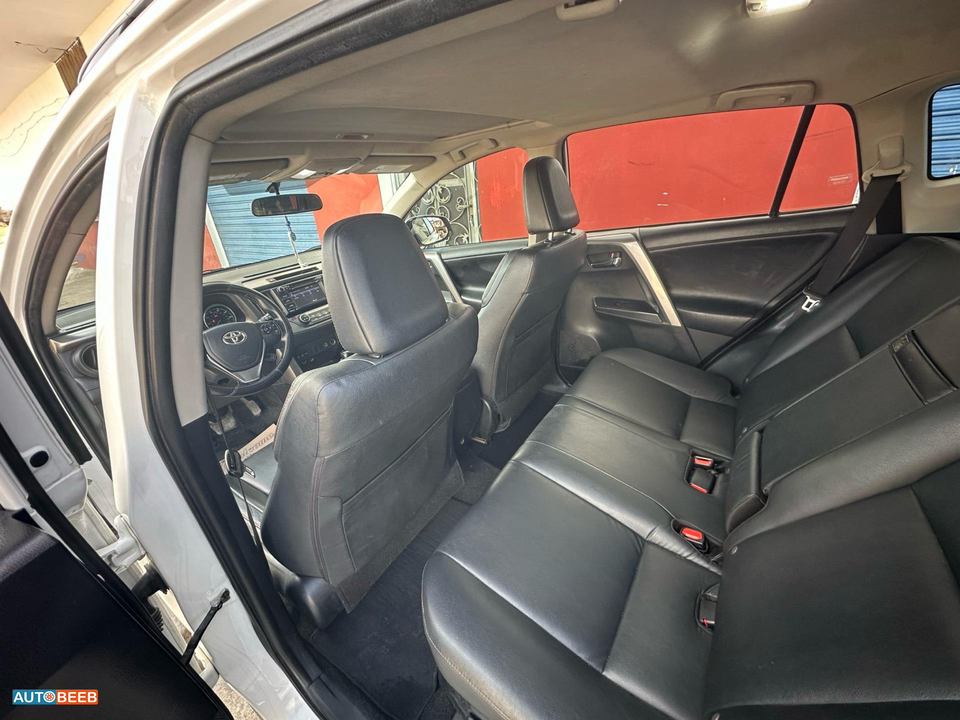 Toyota RAV4 2016