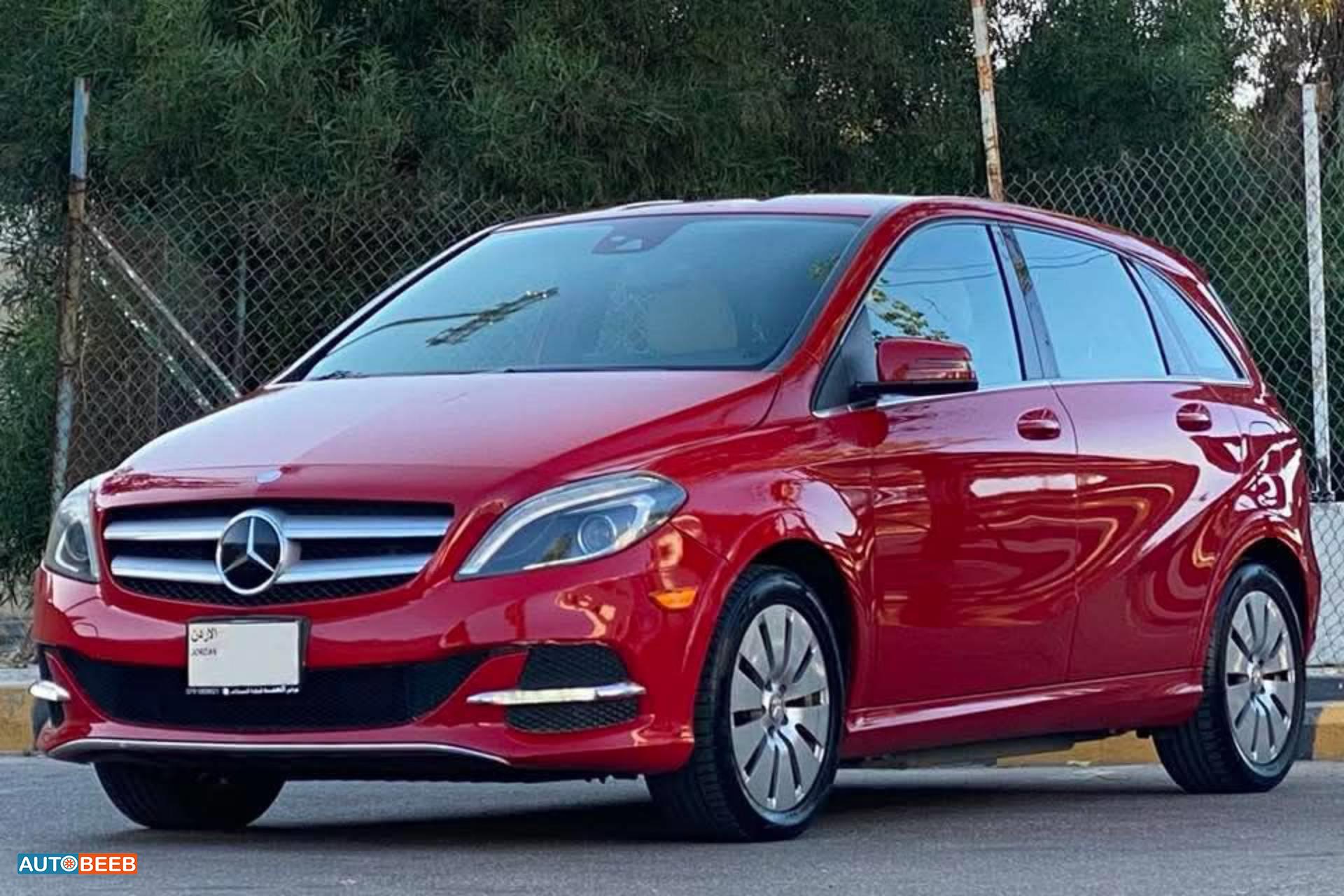 Mercedes Benz B250 2015