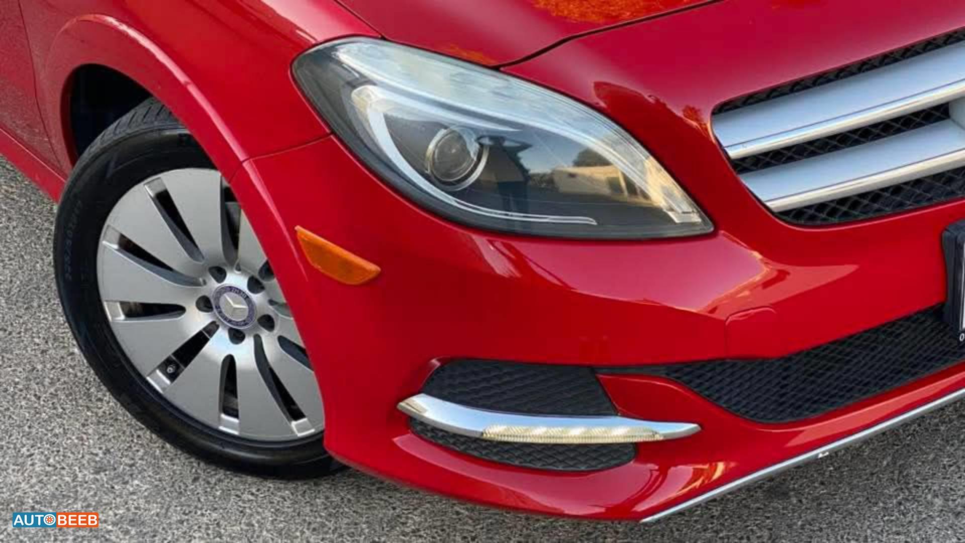 Mercedes Benz B250 2015