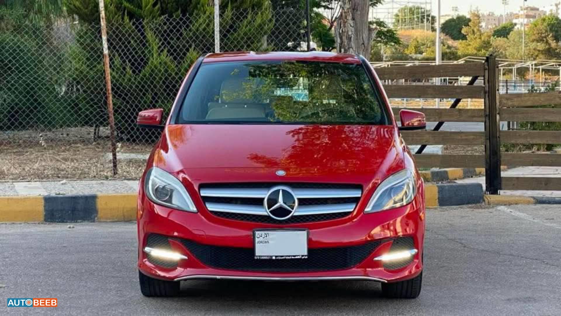 Mercedes Benz B250 2015