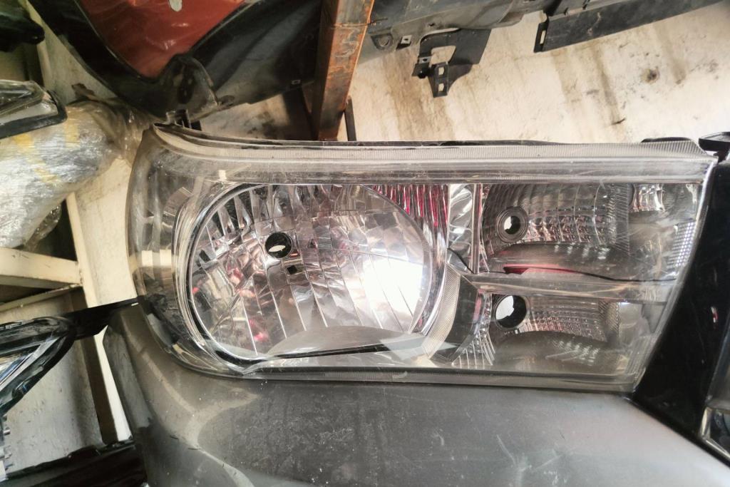 Lights Front light Toyota Hilux