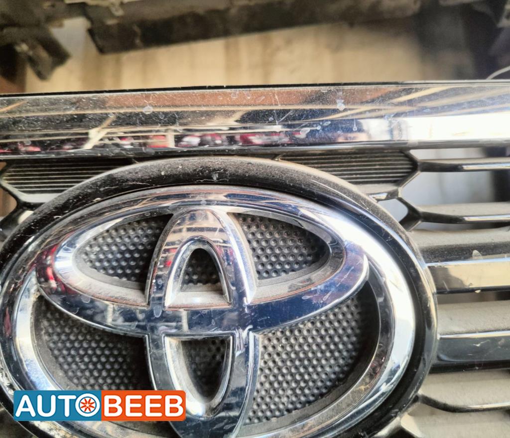 Body  Emblems Toyota Hilux
