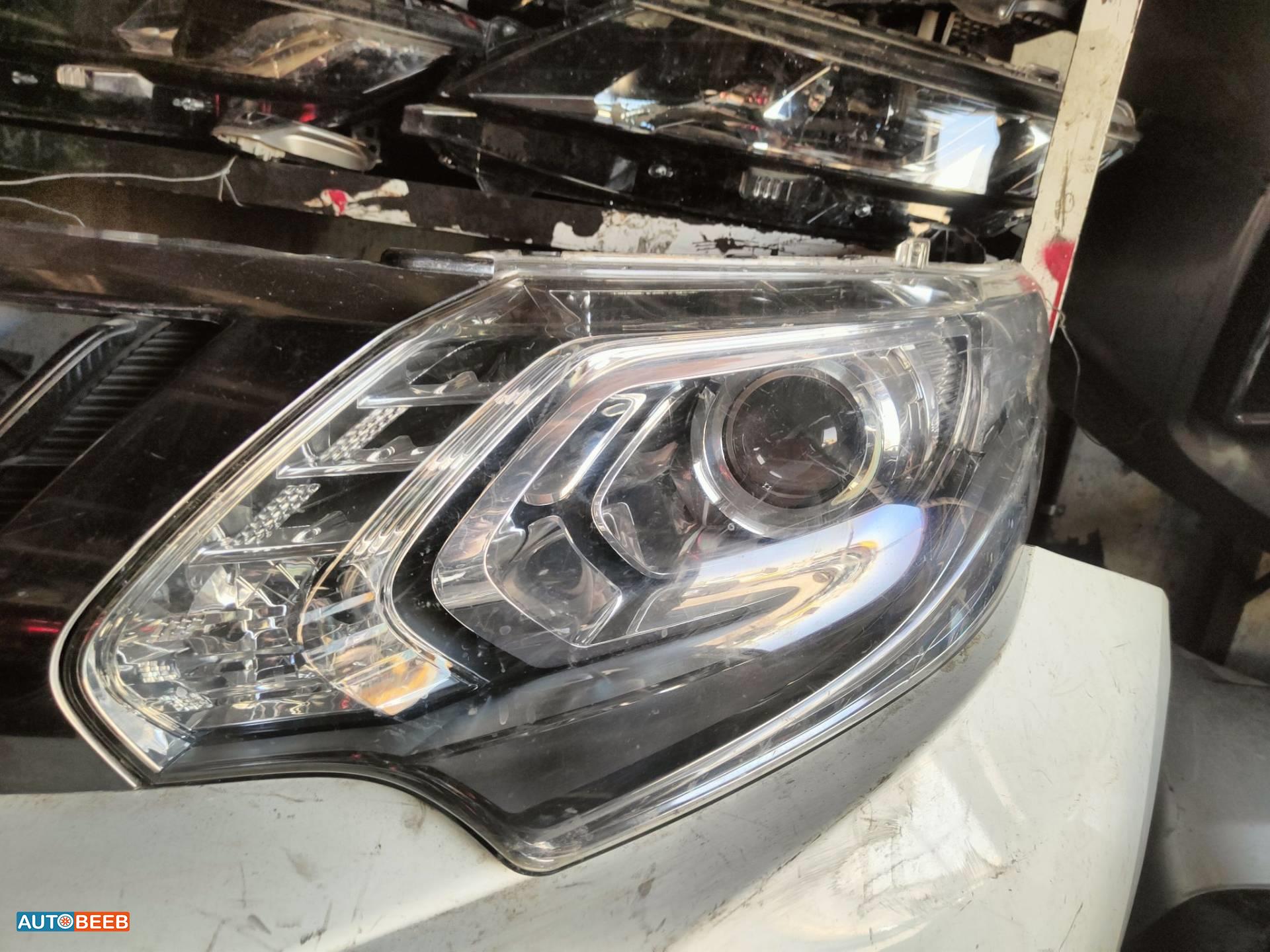 Lights Front light Mitsubishi L200