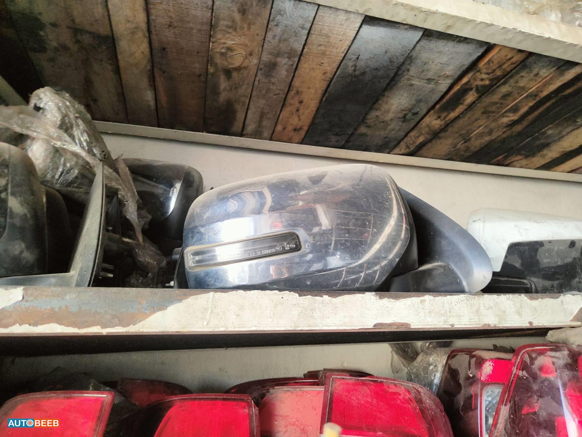 Body  Wing Mirror Mitsubishi L200