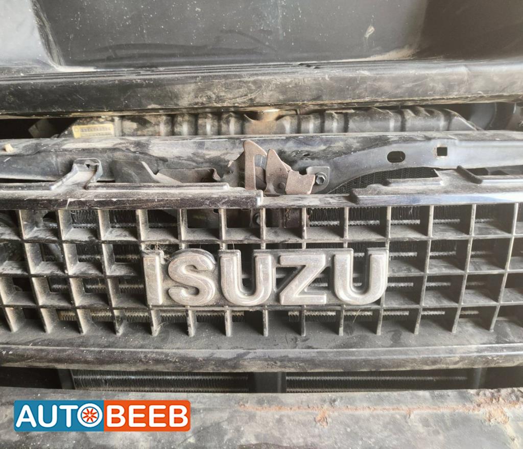 Body  Grilles Isuzu Pick Up