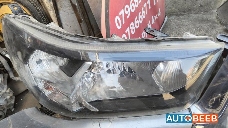Lights Front light Toyota Hilux