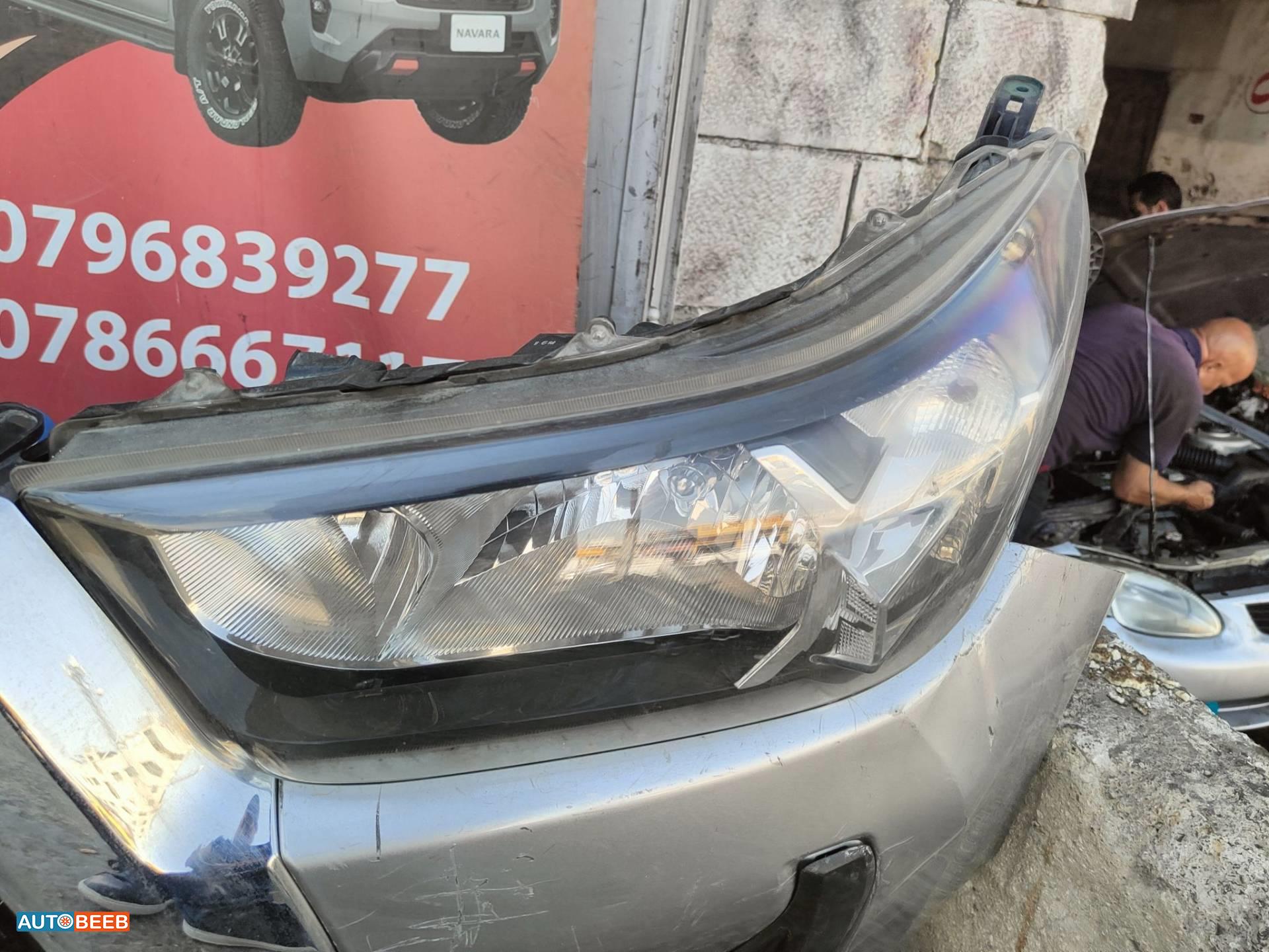 Lights Front light Toyota Hilux