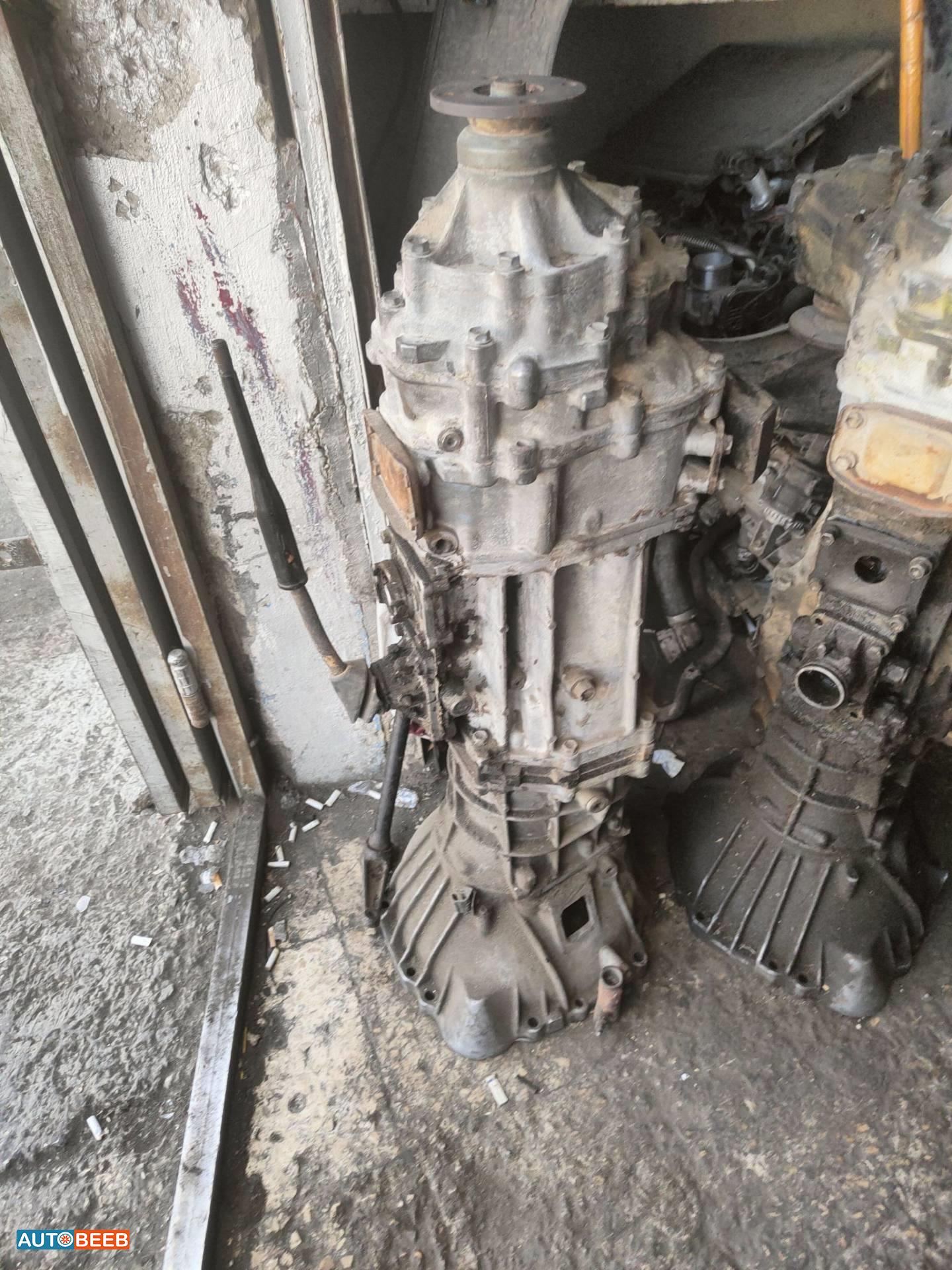  Gear Box Toyota Hilux