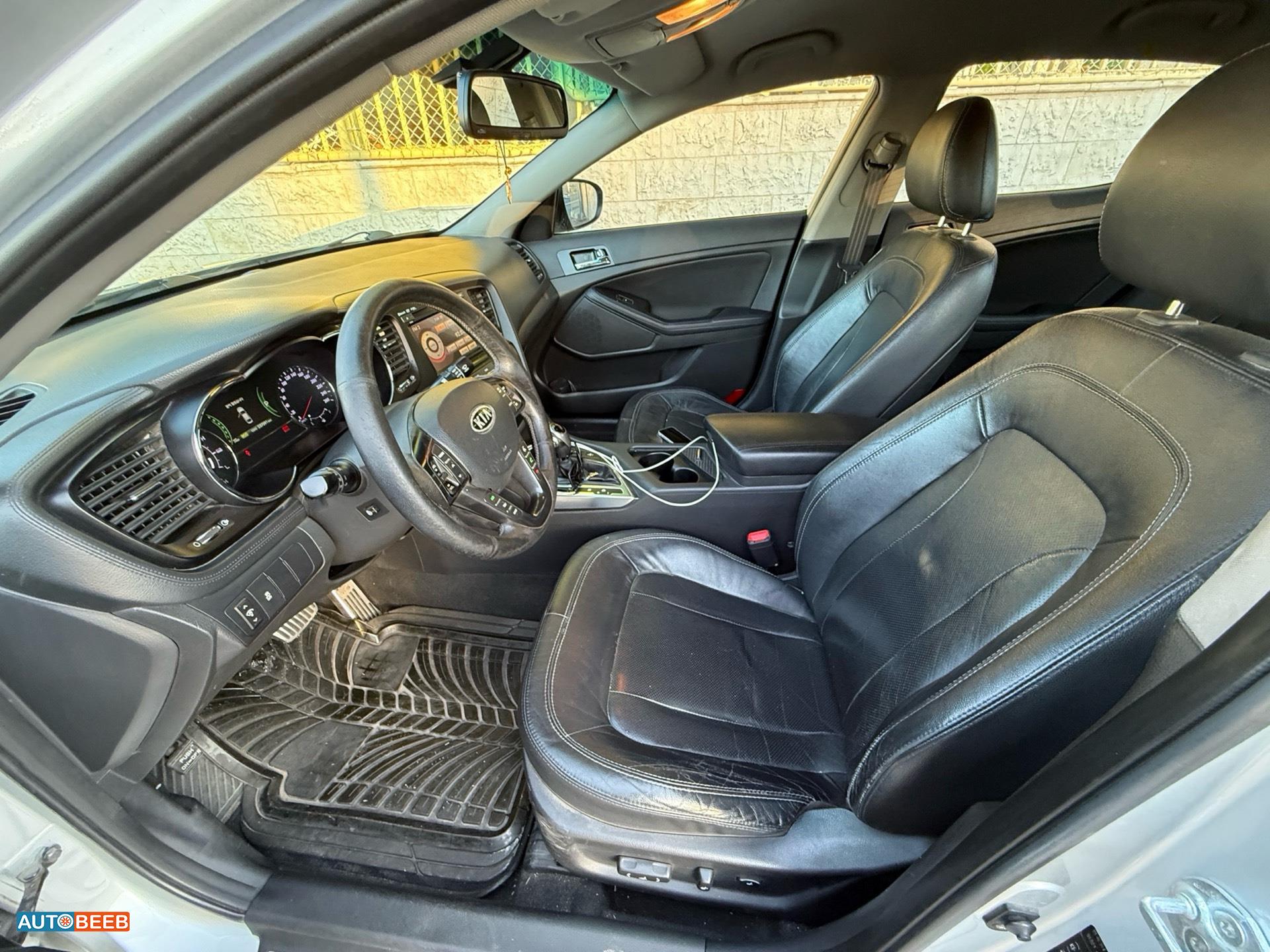 KIA K5 2012